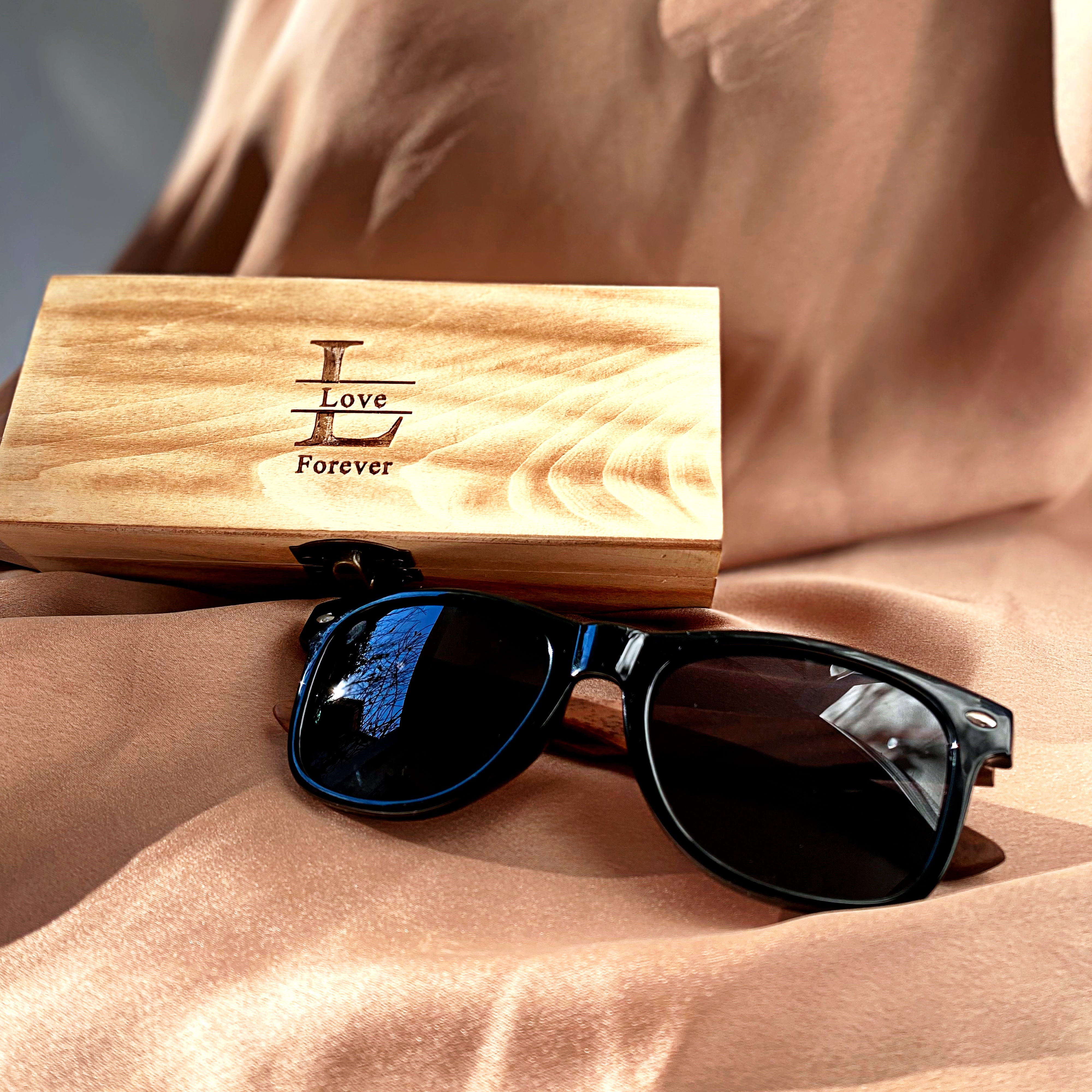 Classic Faux Bamboo Wood Print Square Retro Sunglasses – Dweebzilla.com